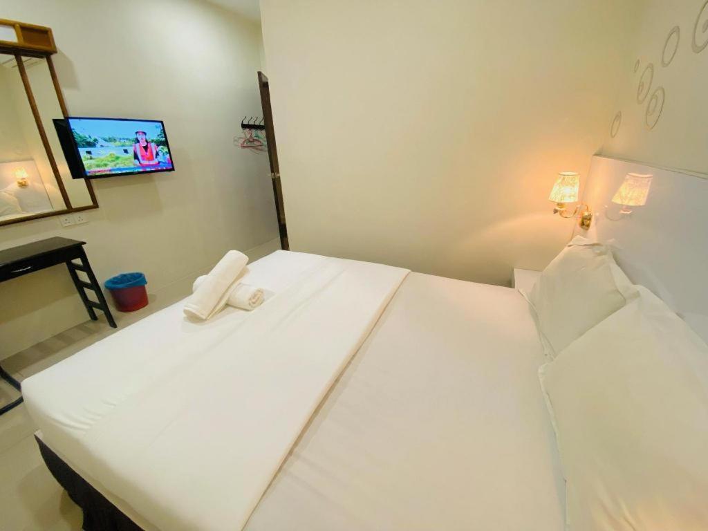 Sun Sega Hotel Перай Экстерьер фото